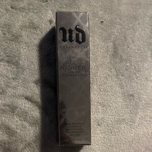 Urban Decay All Nighter Liquid Foundation 3.0